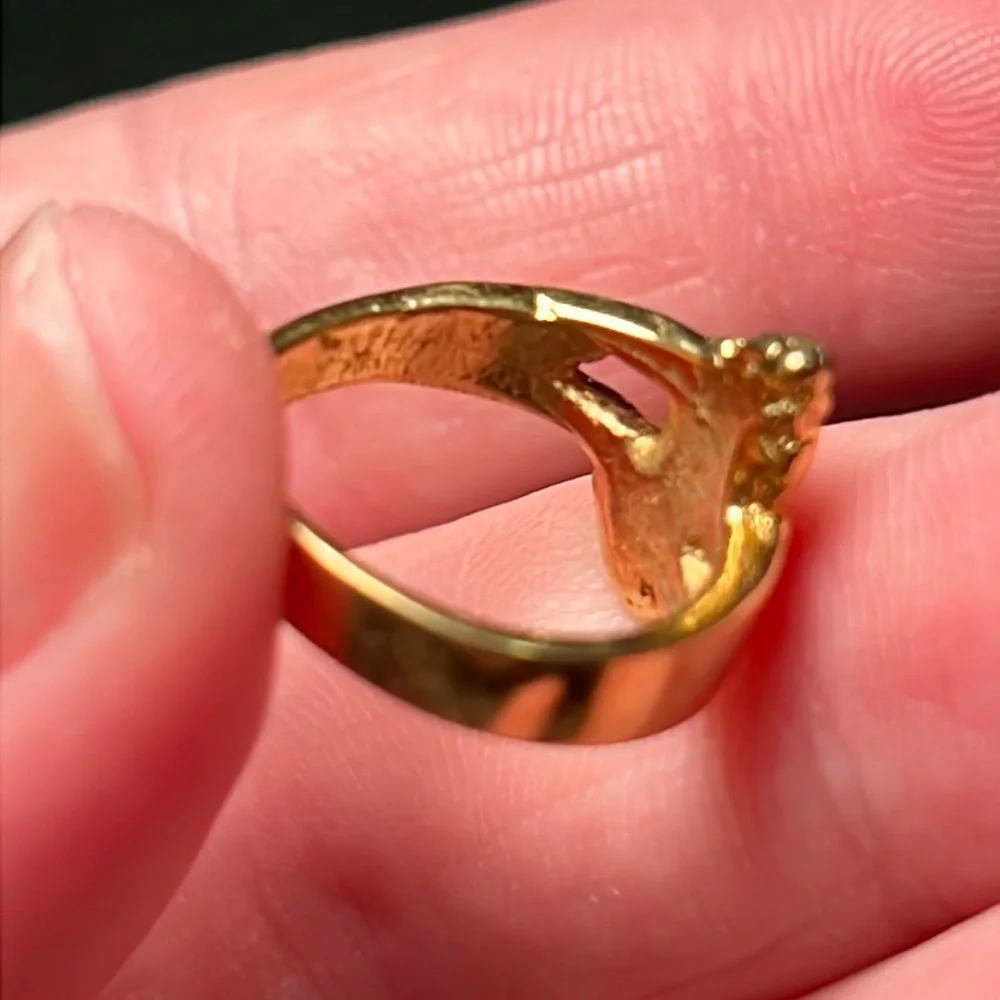 Vintage Gold Plated Religious Christian Praying Hands Childs Ring / Midi Ring